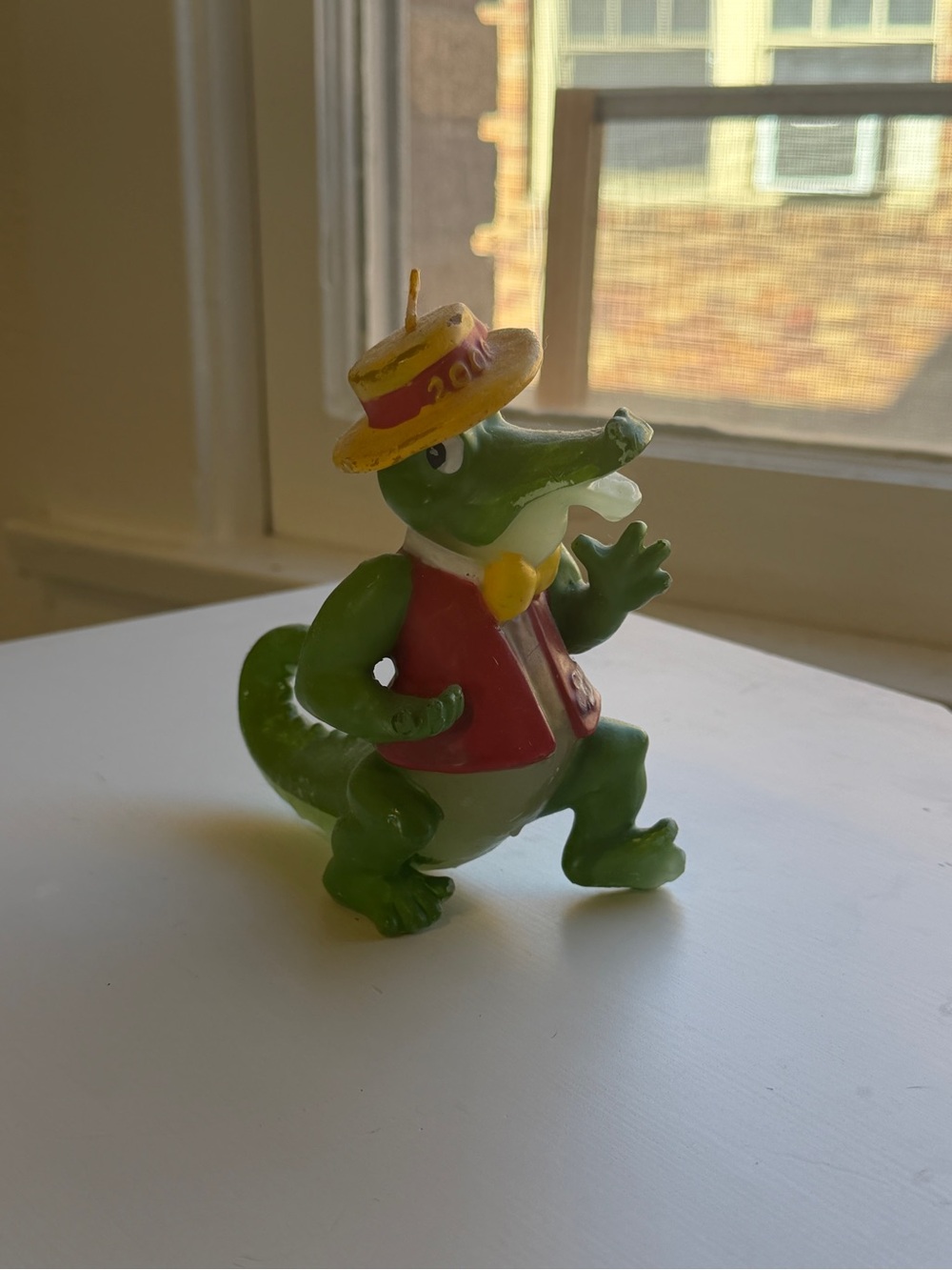 Vintage 2000 Alligator Wax Candle – Novelty Character Club Orlando Florida – Y2K